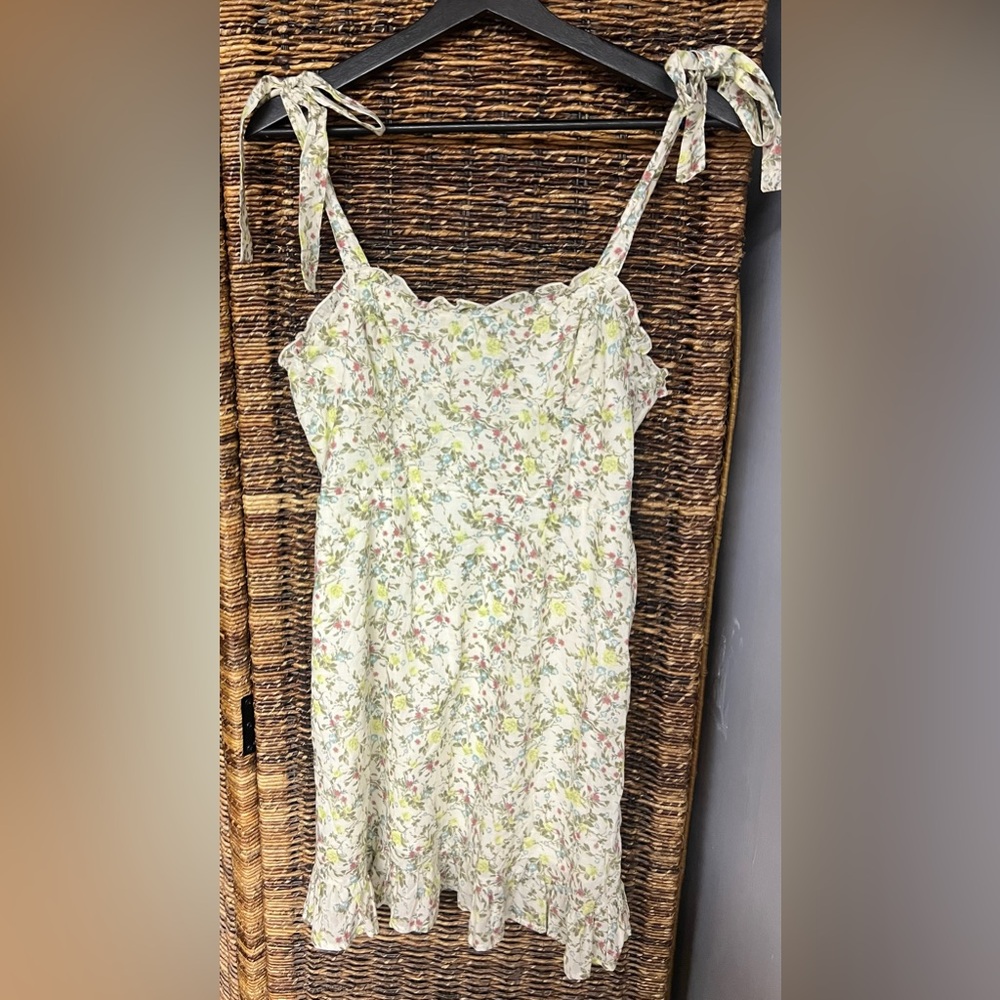Wild Fable- Size: Medium,‎ Floral Dress, New with Tags